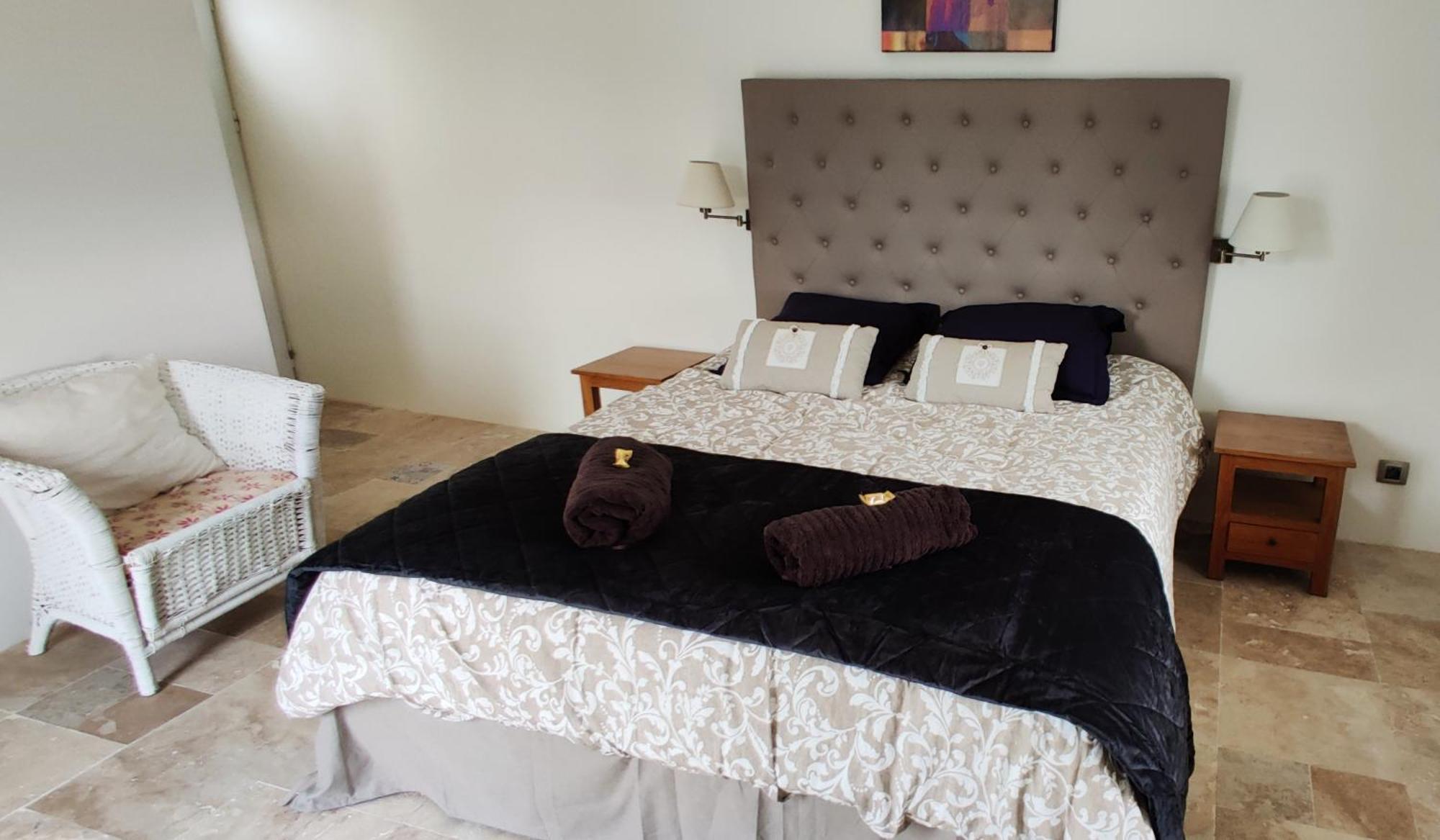 Chambre Cosy Avec Terrasse Sur La Colline Boisee, Parking Prive, Jardin, Calme, Climatisation, 10 Mn Pont Du Gard Num7 Рошфор-дю-Гар Екстер'єр фото